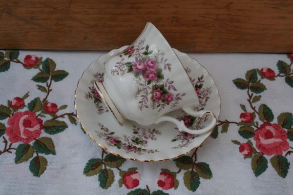 Herenkopje Royal Albert, decor Lavender rose