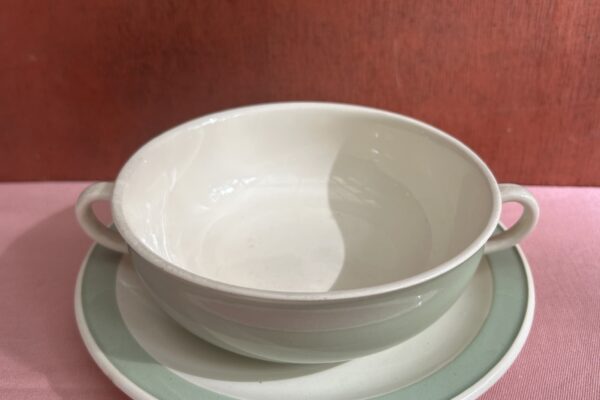 Zachtgroene jaren 50 soepkop Villeroy en Boch