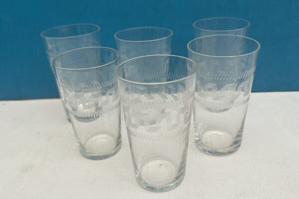 11 x ouderwets waterglaasje met Griekse rand