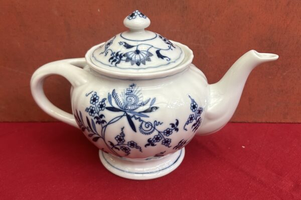 Theepot Blue danube 'Zwiebelmuster
