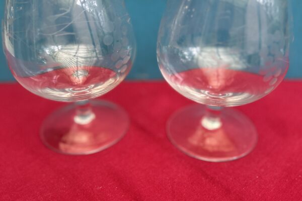 2 x bewerkt kristallen cognac glas ge-etst