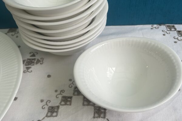 Toetjesbakje Wedgwood Hotelservies, wit