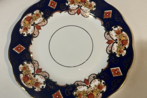 Ontbijtbord 21 cm Royal Albert, decor Heirloom