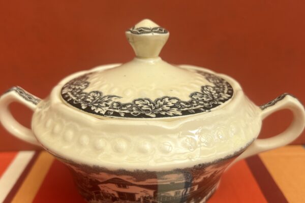 Suikerpot Societe Ceramique zwart decor Boerenhoeve