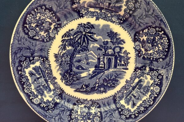 Dinerbord decor Oriental Petrus Regout, blauw