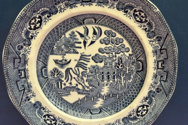 Ontbijtbord Staffordshire Adams and sons, decor willow blauw