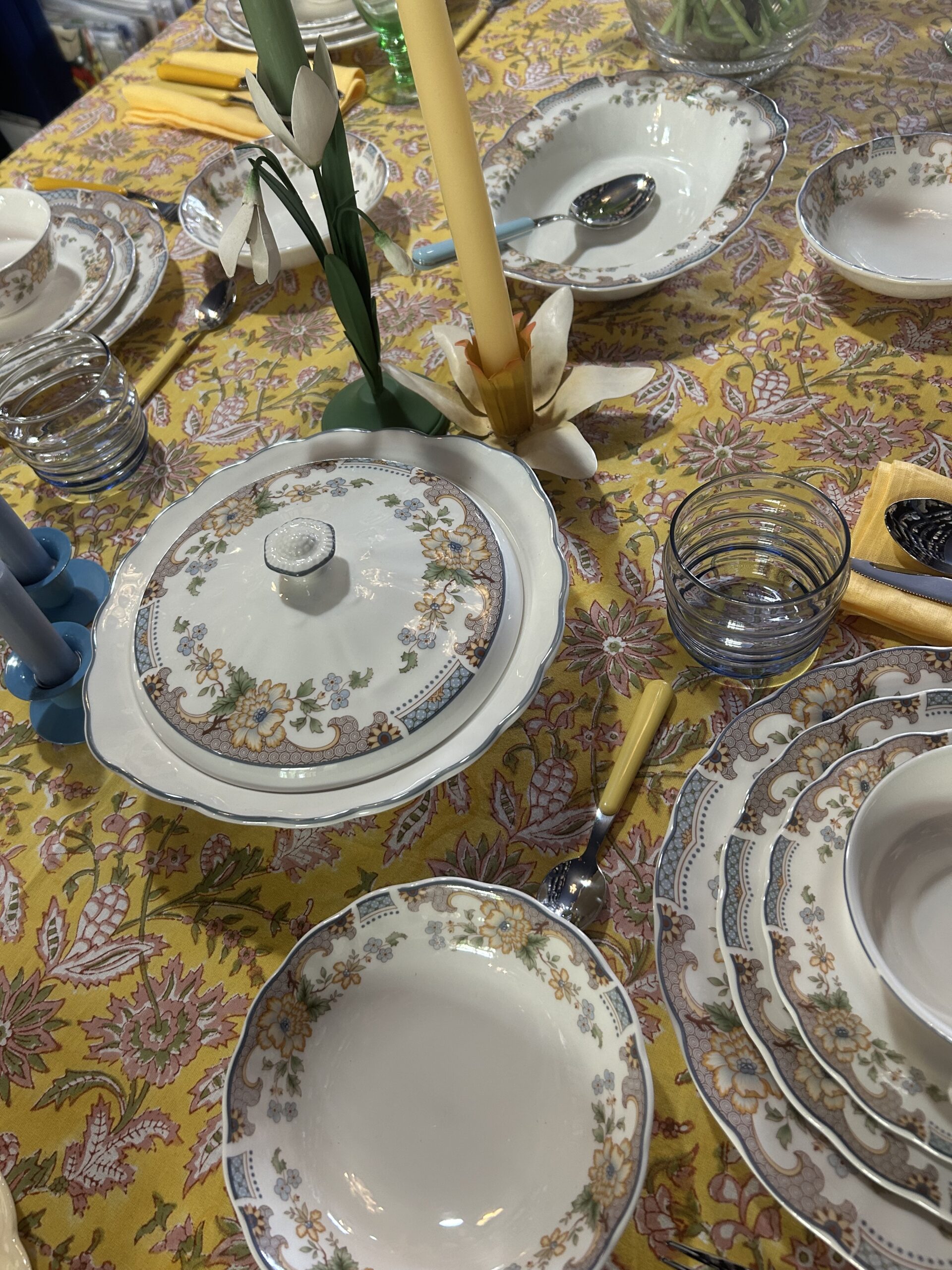 Compleet dinerservies voor 6 personen Royal Doulton, decor Temple Garden