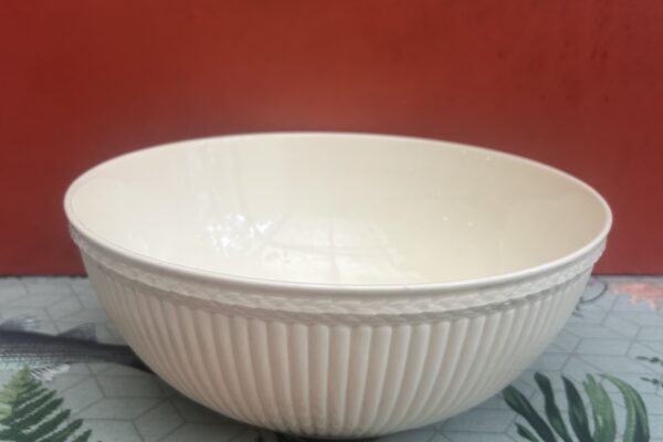 Grote schaal rond Wedgwood, decor Edme