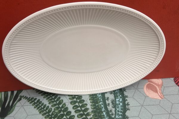 Ovaal schaaltje Wedgwood, decor Windsor