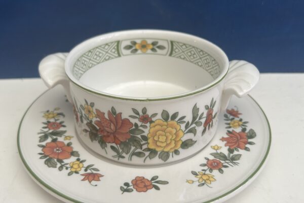 Soepkop met schotel Villeroy en Boch, decor Summerday