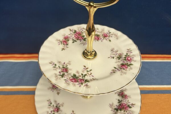 Royal Albert, decor Lavender rose etagere