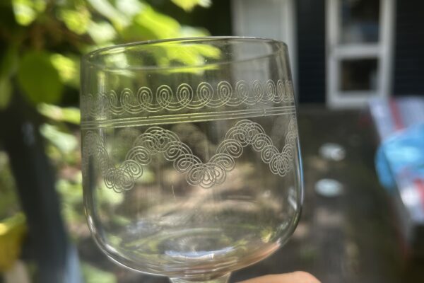 Groot wijnglas jaren zestig, geslepen jaren 30