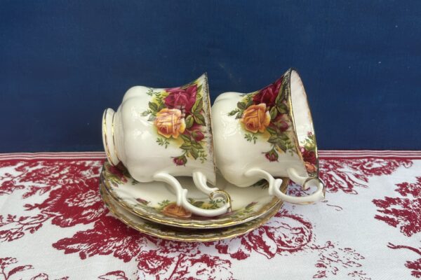 Dameskopje Royal Albert, decor Old country roses