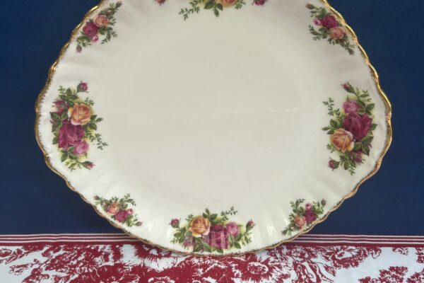 Koekjesschaal Royal Albert, decor Old Country roses