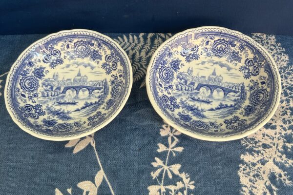 Klein schaaltje Villeroy en Boch, decor Burgerland blauw