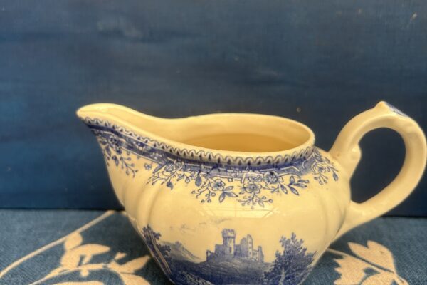 Melkkannetje Villeroy en Boch, decor Burgerland blauw