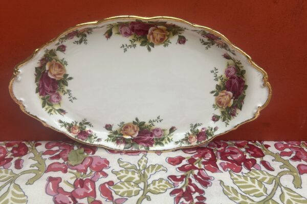 Cakeschaal Royal Albert, decor Old Country roses (kopie)
