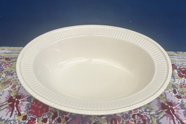 Diepe ovale schaal, wedgwood decor edme