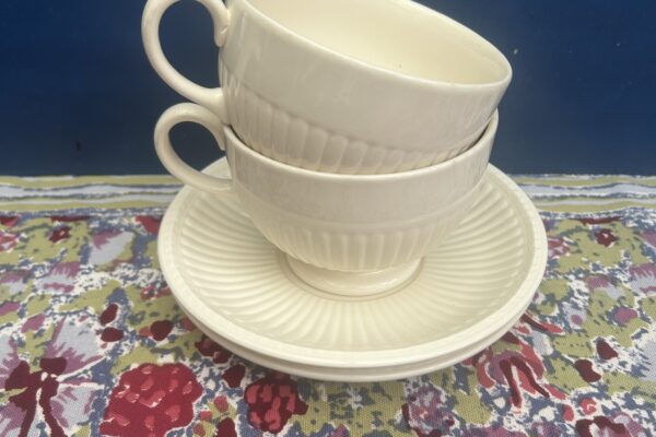 Koffiekopje laag model Wedgwood, decor "edme'