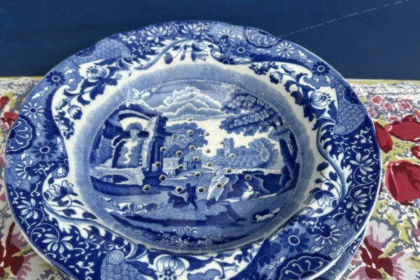 Grote fruittest Copeland Spode's Italian, blauw wit
