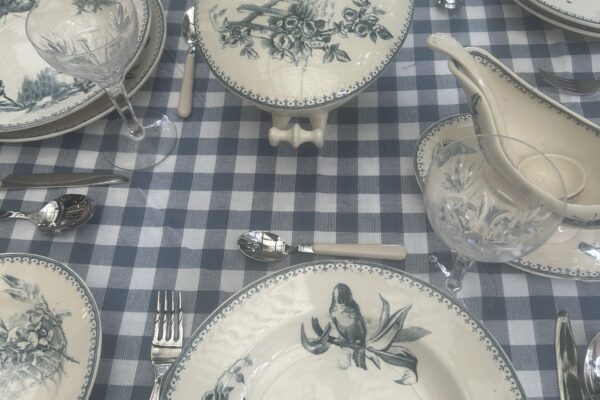 Compleet antiek dinerservies Petrus Regout, decor Malaga