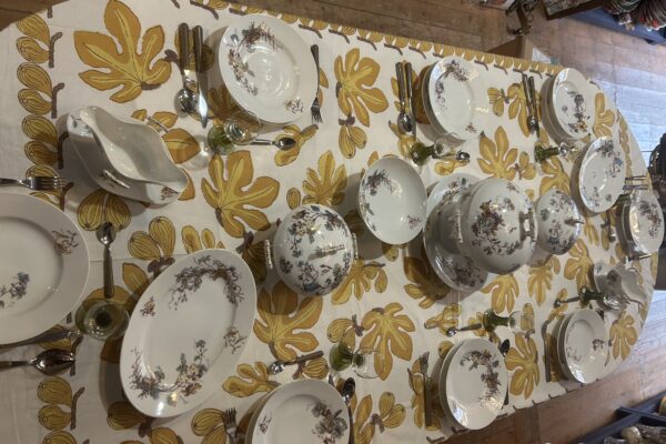 Antiek 9 persoons dinerservies van Societe Ceramique